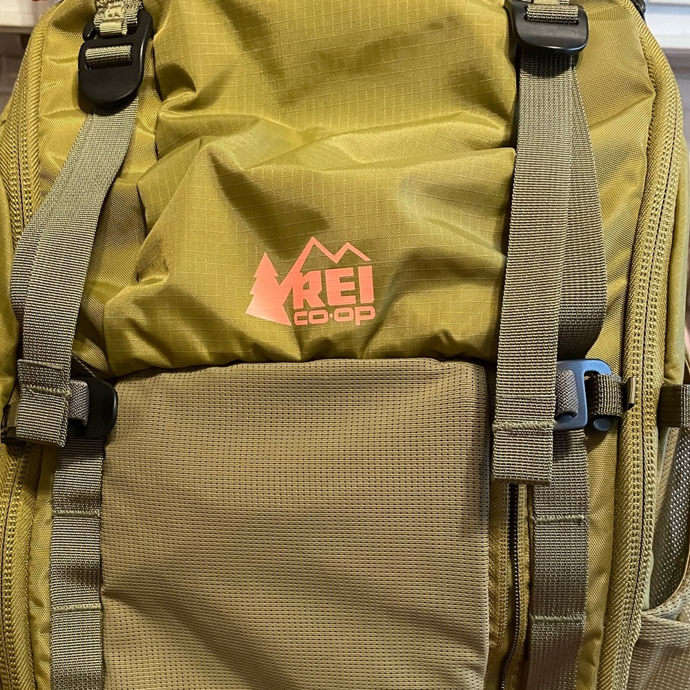 Rei CoOp Trail 40 Pack Women’s Small Gem